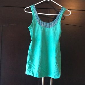 Lululemon top